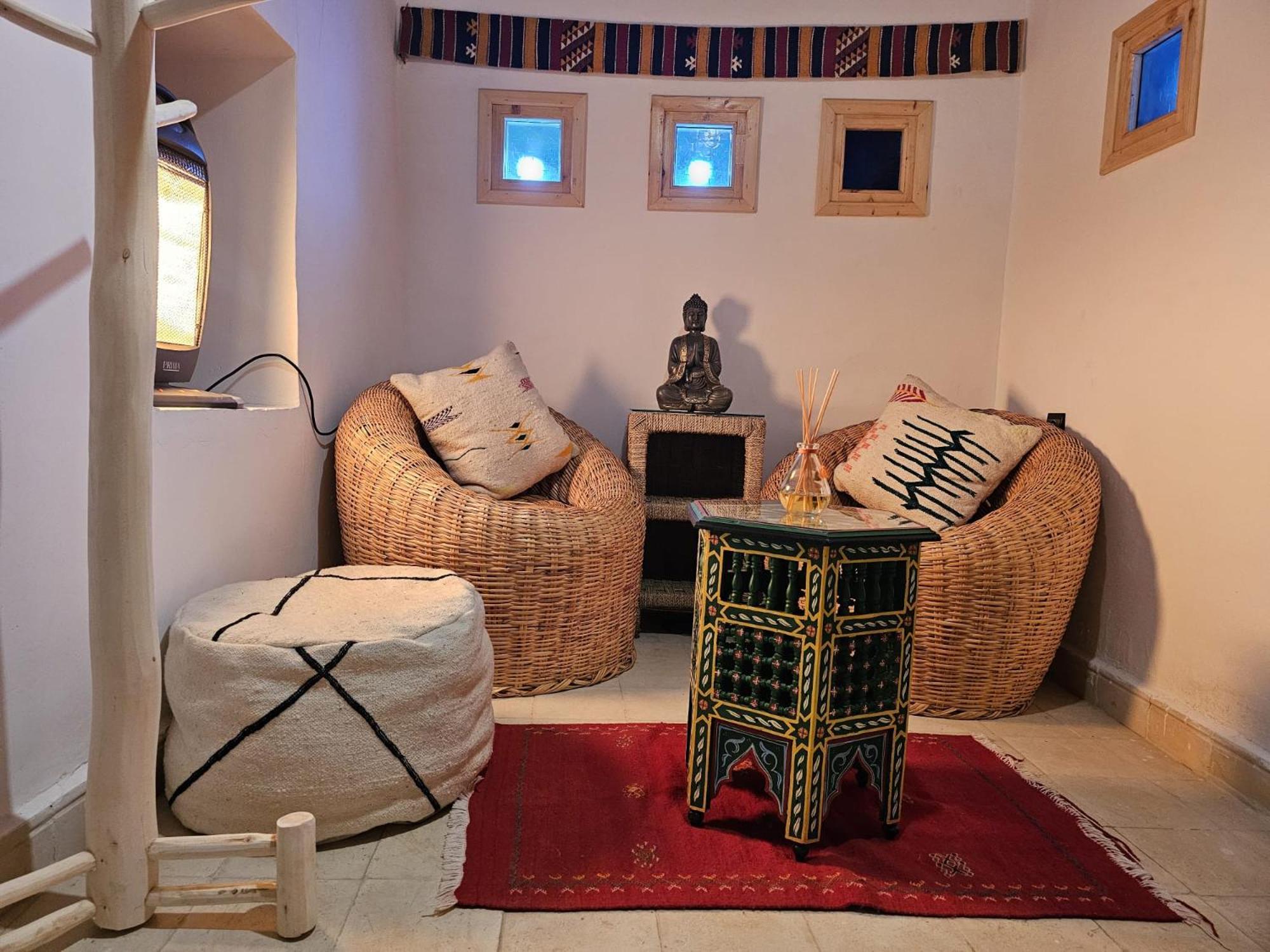 Kasbah La Cigogne Bed & Breakfast Aït Benhaddou Exterior photo