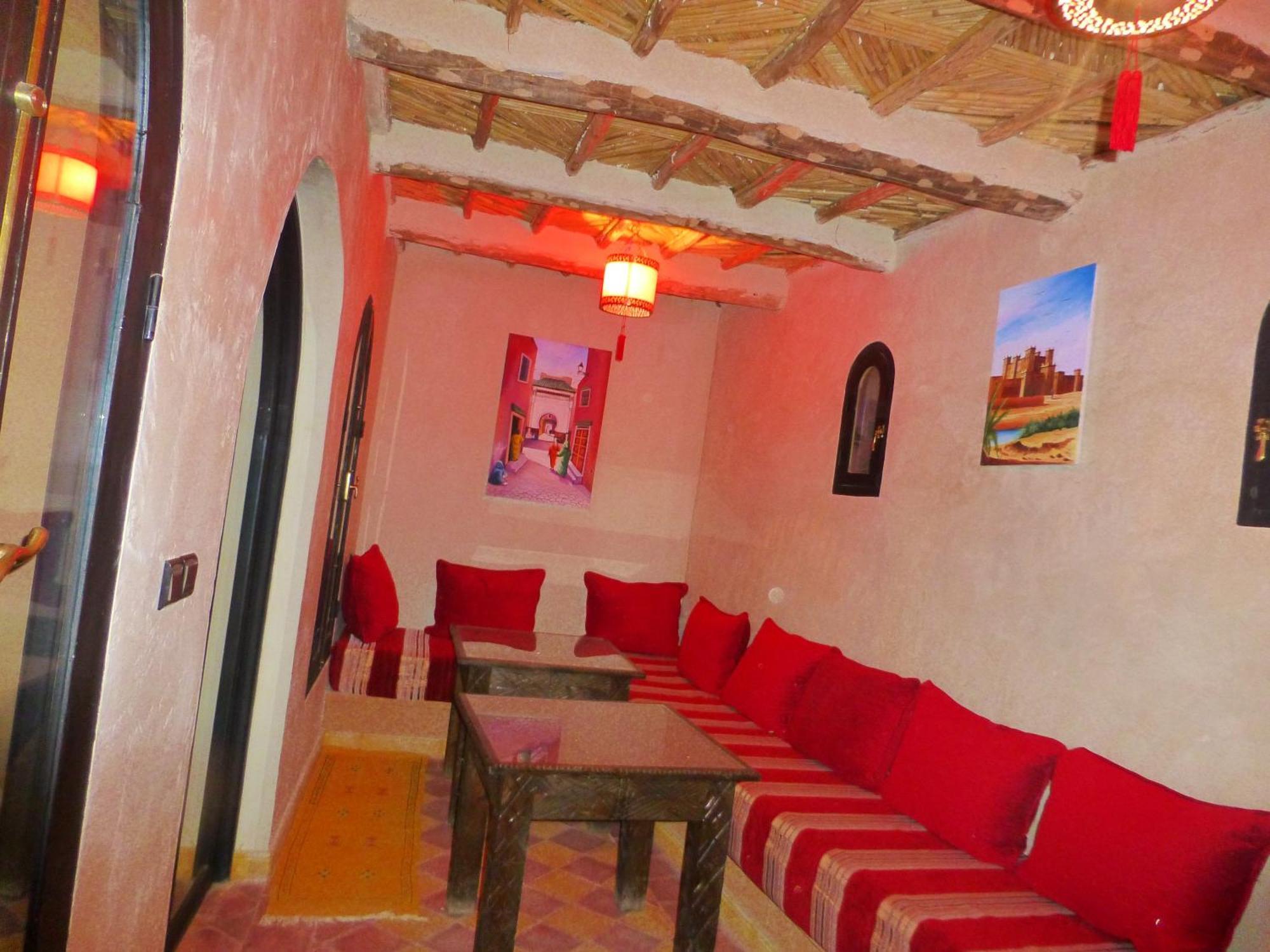 Kasbah La Cigogne Bed & Breakfast Aït Benhaddou Exterior photo