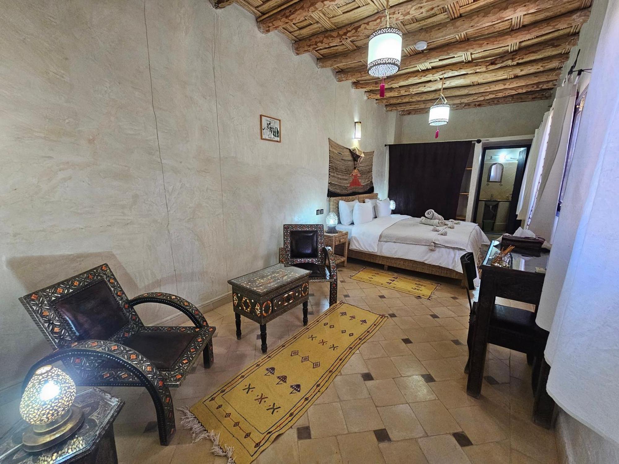 Kasbah La Cigogne Bed & Breakfast Aït Benhaddou Exterior photo