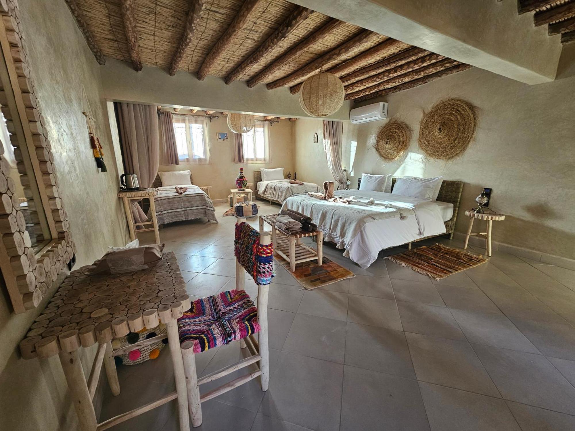 Kasbah La Cigogne Bed & Breakfast Aït Benhaddou Exterior photo