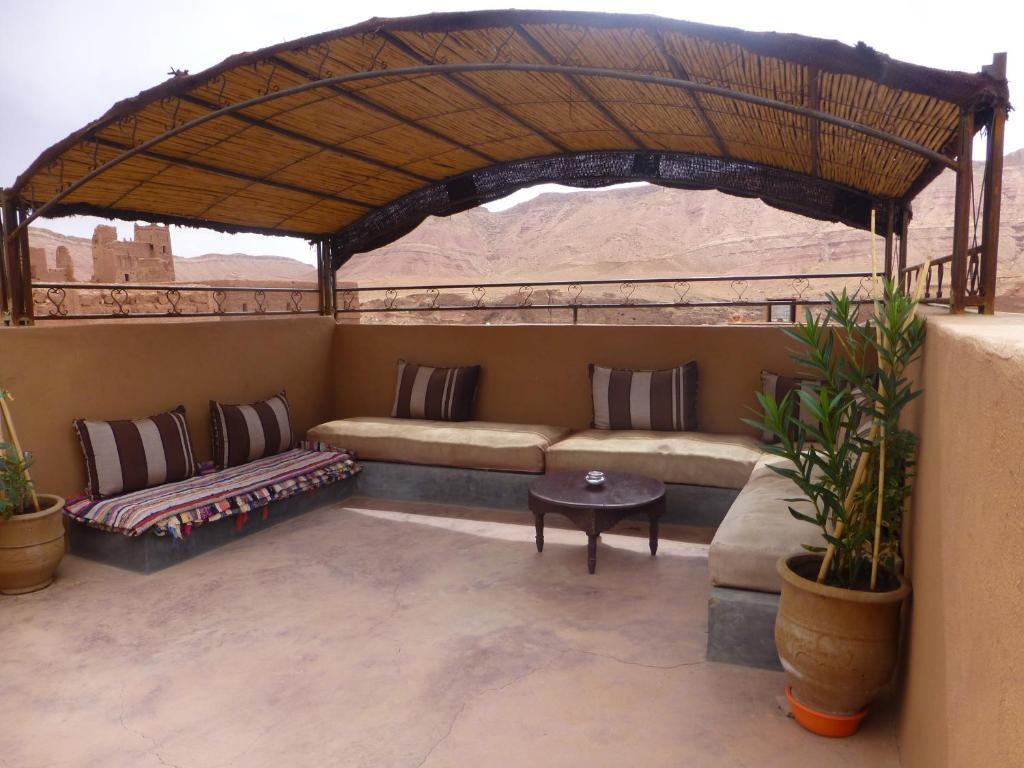 Kasbah La Cigogne Bed & Breakfast Aït Benhaddou Exterior photo