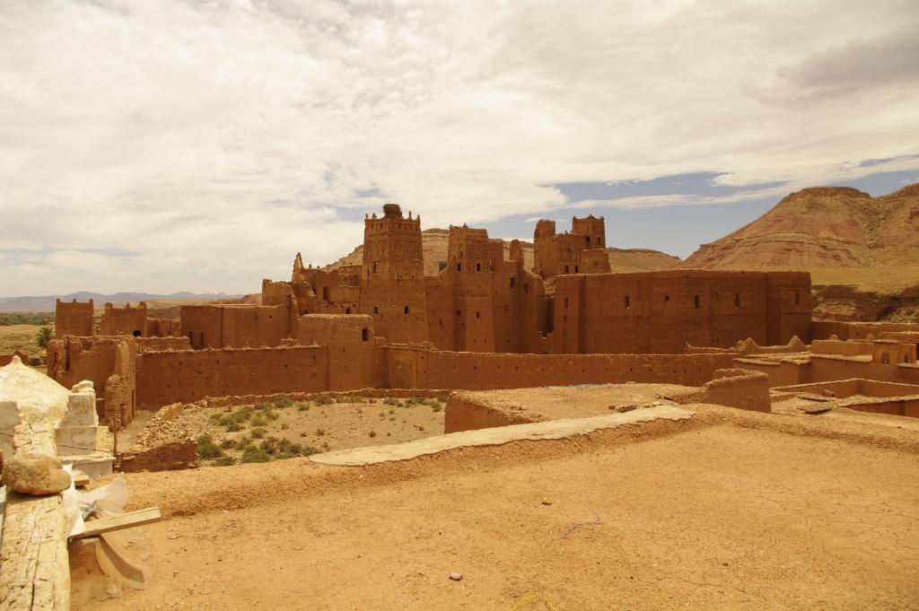 Kasbah La Cigogne Bed & Breakfast Aït Benhaddou Exterior photo